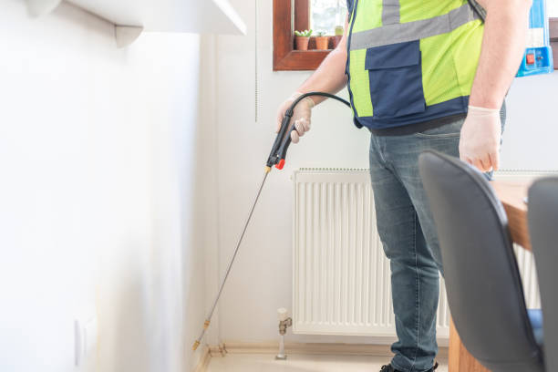 Best Exterminator Services  in West Terre Haute, IN